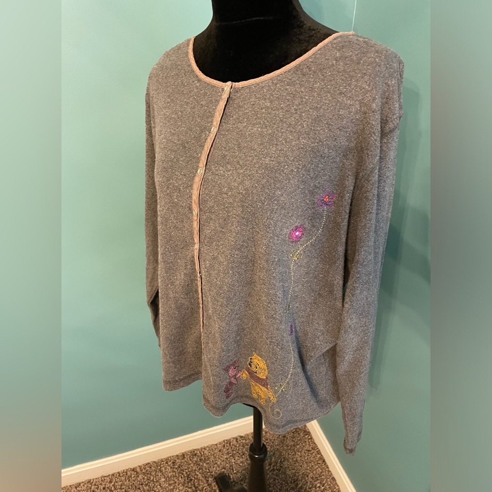 Vintage Disney Winnie the Pooh Gray Embroidered Shirt Size XL